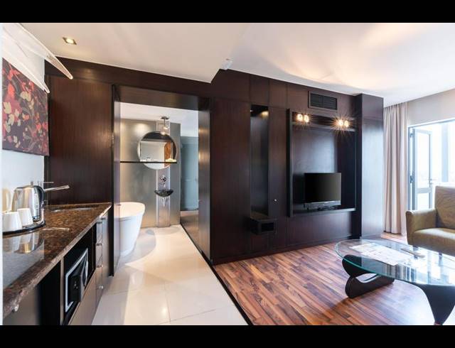 1 BEDROOM APARTMENT FOR SALE IN CENTURY CITY